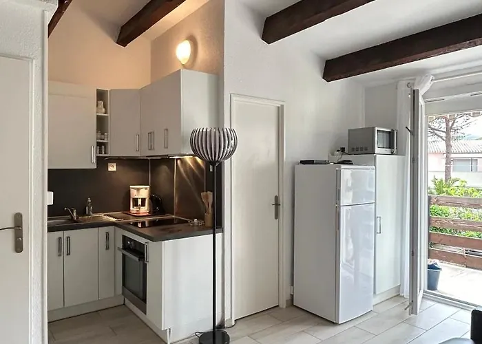 Le Liberty Zen - Proche Camp Naturiste - Terrasse - Parking *